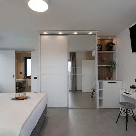 Villa Antares By Guide *