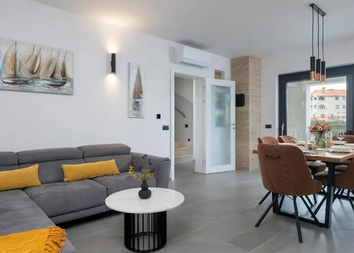 빌라 Antares By Guide