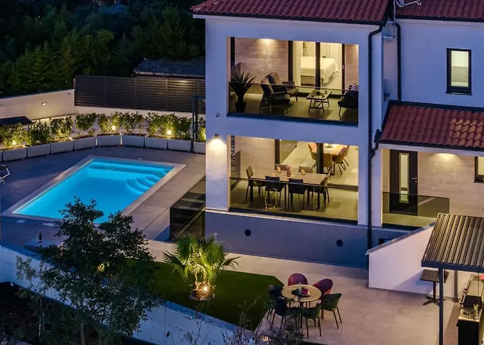 Antares By Guide Pula