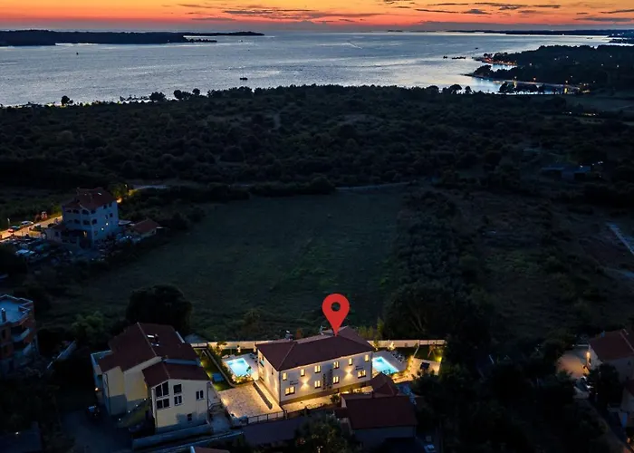 Villa Antares By Guide *