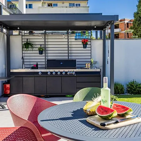 Villa Antares By Guide *