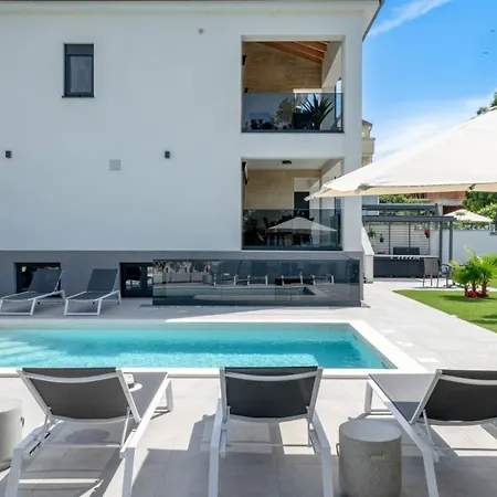 Villa Antares By Guide *